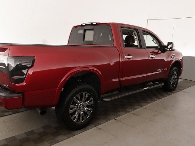 Thumbnail: 2016 Nissan Titan - 9