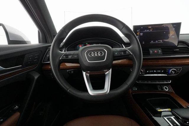 Thumbnail: 2022 Audi Q5 - 27