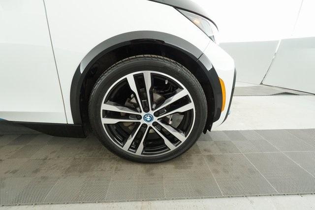 Thumbnail: 2018 BMW i3 - 33