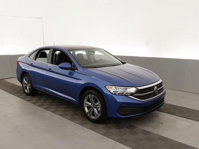 Thumbnail: 2022 Volkswagen Jetta - 9