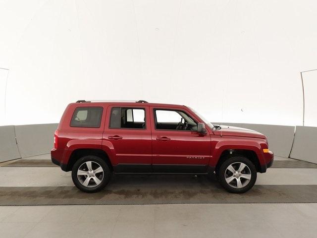 Thumbnail: 2017 Jeep Patriot - 6
