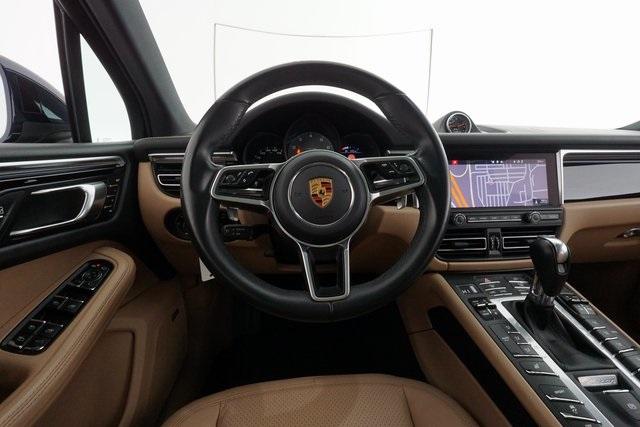 Thumbnail: 2020 Porsche Macan - 27