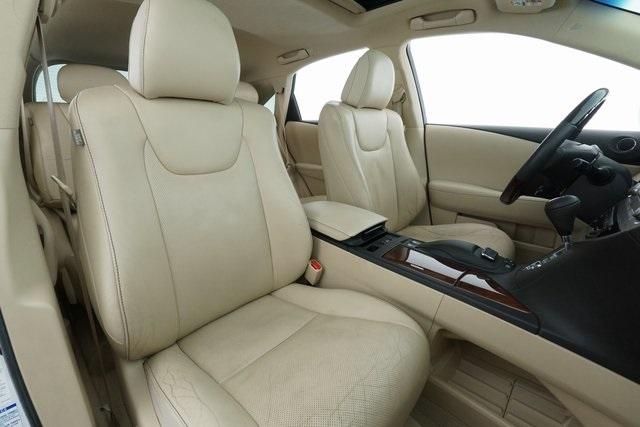 Thumbnail: 2015 Lexus RX - 19