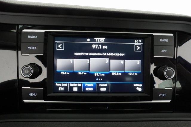 Thumbnail: 2022 Volkswagen Jetta - 31