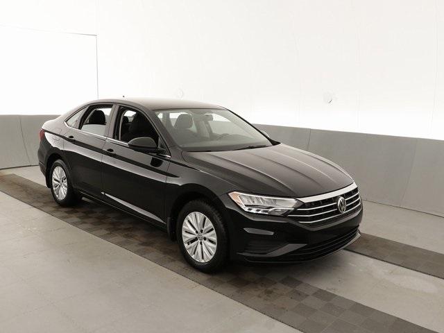 Thumbnail: 2020 Volkswagen Jetta - 3