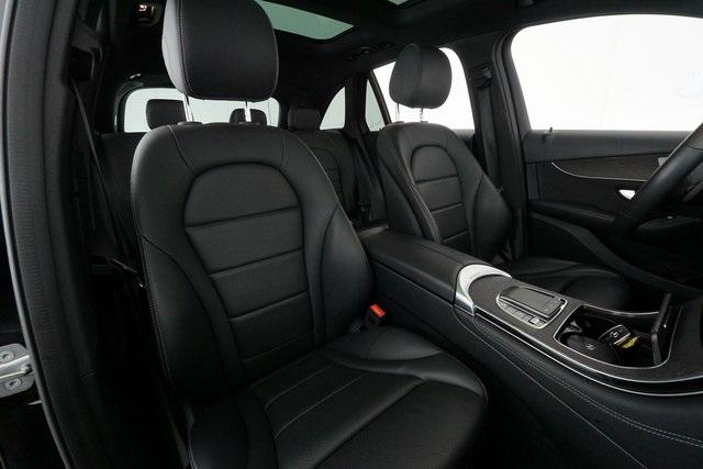 Thumbnail: 2020 Mercedes-Benz GLC - 22
