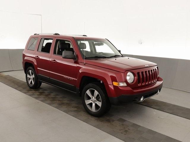 Thumbnail: 2017 Jeep Patriot - 3