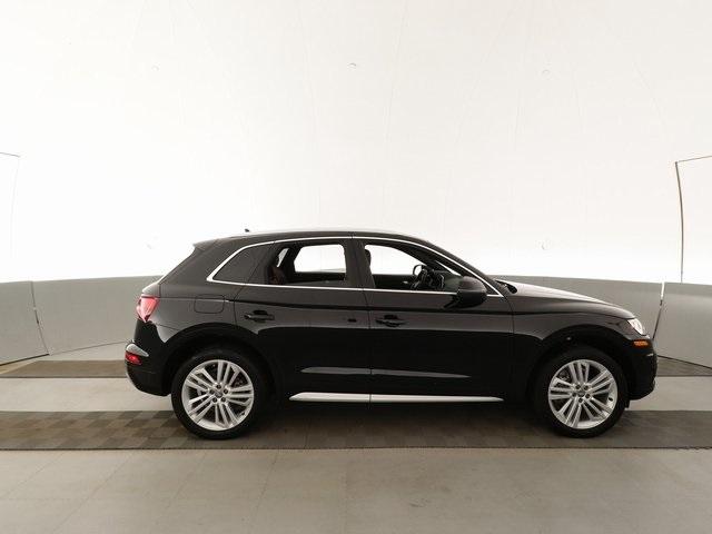 Thumbnail: 2020 Audi Q5 - 6