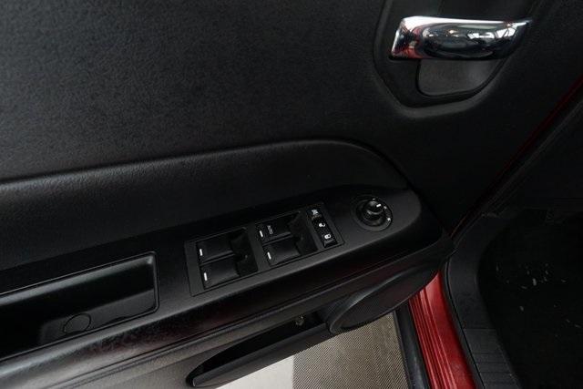 Thumbnail: 2017 Jeep Patriot - 10