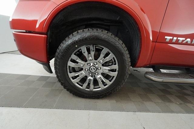 Thumbnail: 2016 Nissan Titan - 30