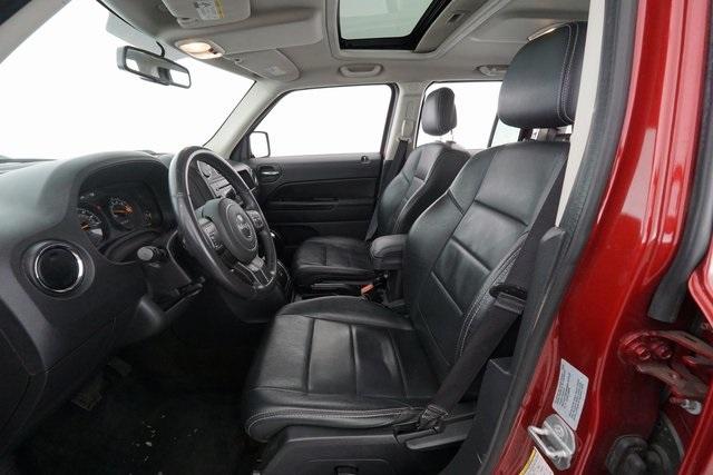 Thumbnail: 2017 Jeep Patriot - 11
