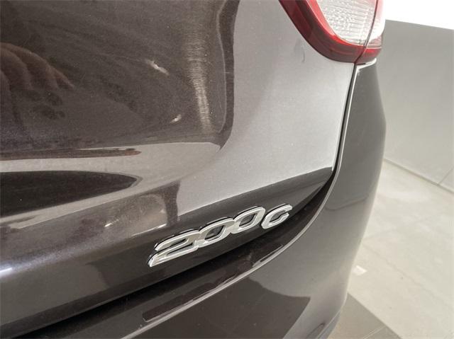 Thumbnail: 2015 Chrysler 200 - 36