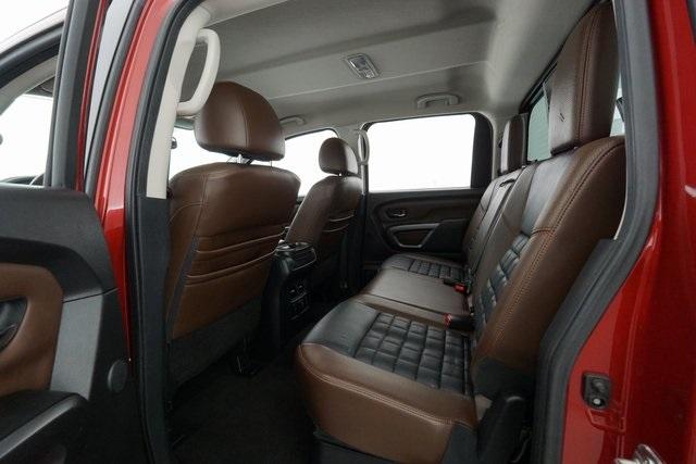 Thumbnail: 2016 Nissan Titan - 16