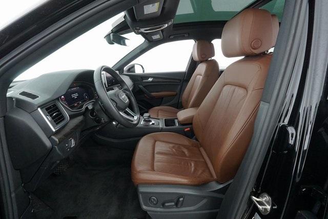 Thumbnail: 2020 Audi Q5 - 11