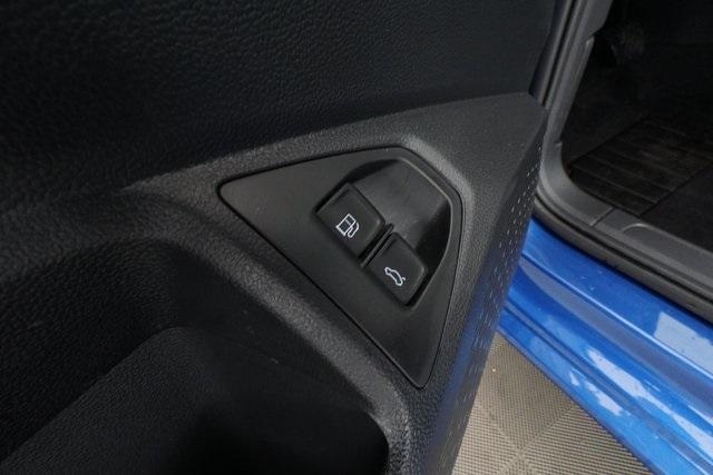 Thumbnail: 2022 Volkswagen Jetta - 18