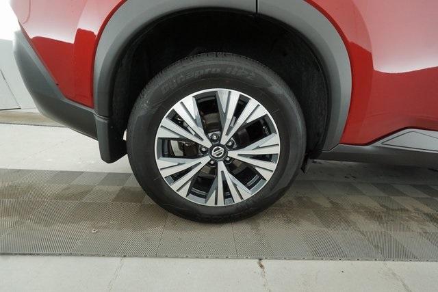 Thumbnail: 2021 Nissan Rogue - 31