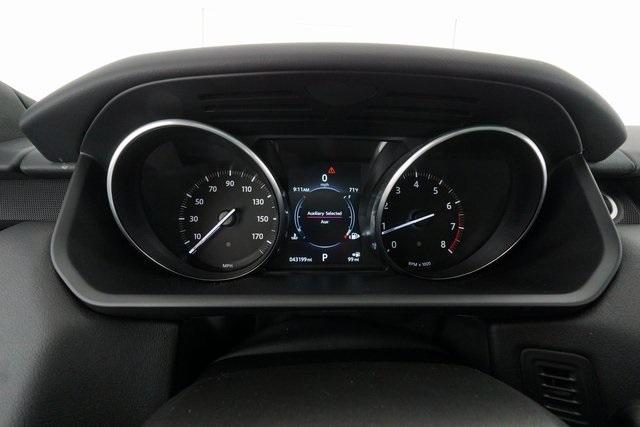 Thumbnail: 2016 Land Rover Range Rover Sport - 29