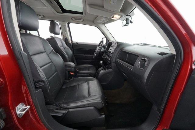 Thumbnail: 2017 Jeep Patriot - 17