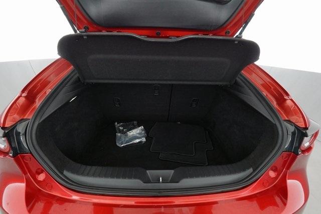 Thumbnail: 2020 Mazda Mazda3 - 17