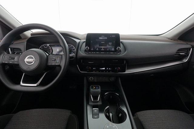 Thumbnail: 2021 Nissan Rogue - 23
