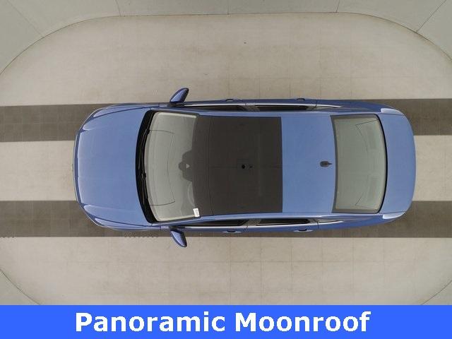 Thumbnail: 2022 Volkswagen Jetta - 4