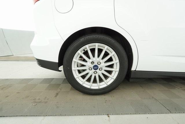 Thumbnail: 2015 Ford C-Max - 31