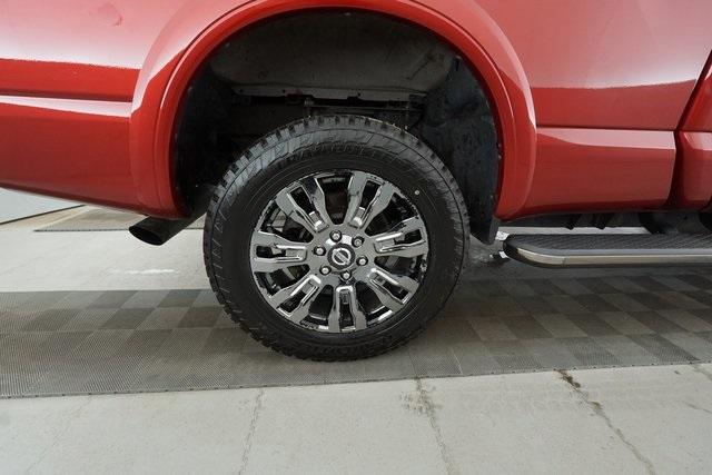 Thumbnail: 2016 Nissan Titan - 32