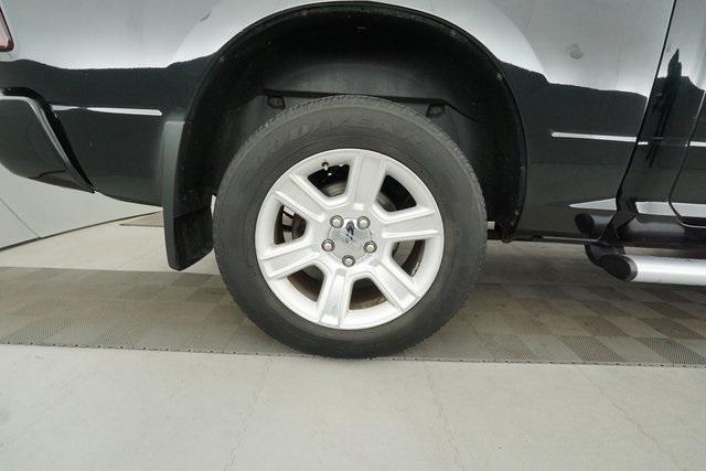 Thumbnail: 2012 RAM 1500 - 33
