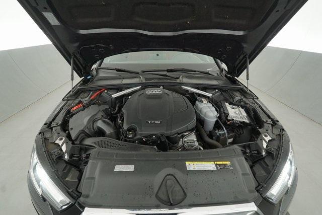 Thumbnail: 2019 Audi A4 - 31