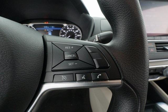 Thumbnail: 2022 Nissan Altima - 26