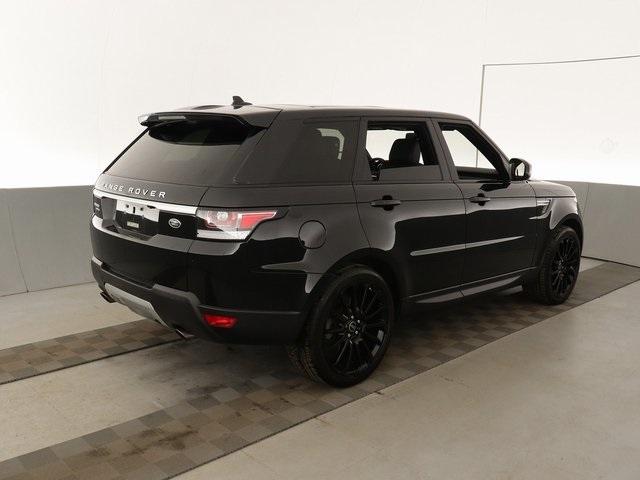 Thumbnail: 2016 Land Rover Range Rover Sport - 11