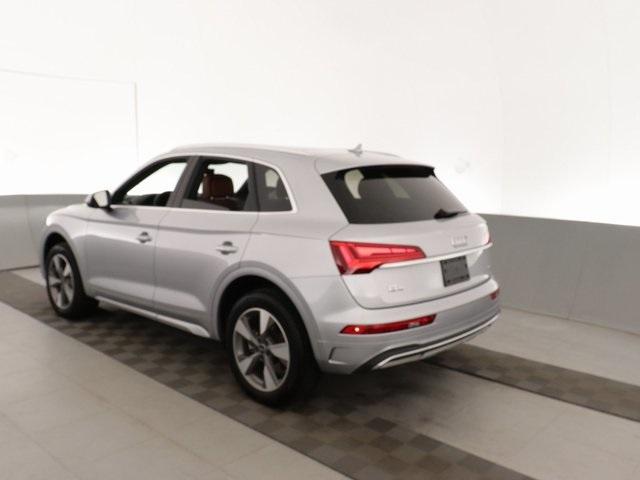 Thumbnail: 2022 Audi Q5 - 8