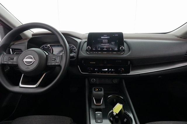 Thumbnail: 2022 Nissan Rogue - 22