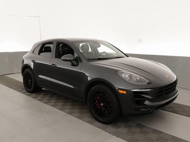 Thumbnail: 2017 Porsche Macan - 7