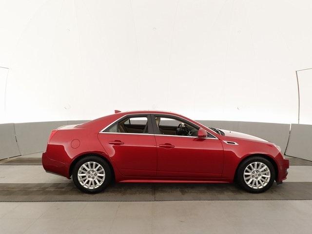 2011 Cadillac CTS Luxury 8