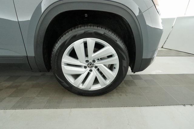 Thumbnail: 2022 Volkswagen Atlas - 34