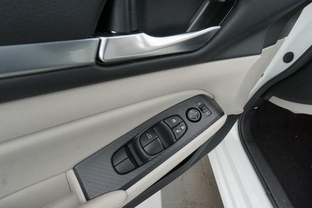 Thumbnail: 2022 Nissan Altima - 12