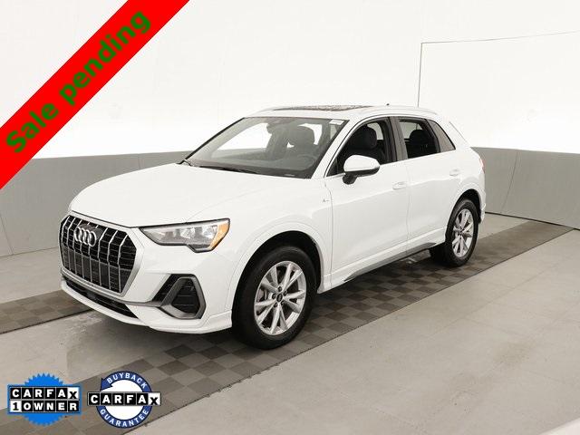 2022 Audi Q3 Premium -
                Farmington Hills, MI