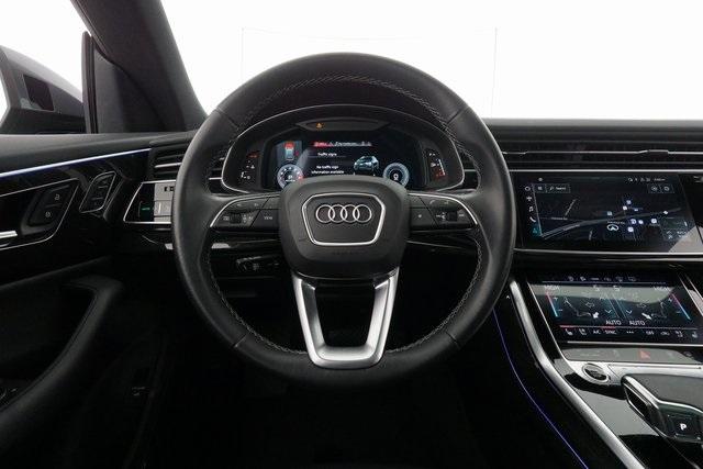 Thumbnail: 2021 Audi Q8 - 26