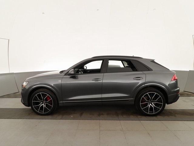 Thumbnail: 2021 Audi Q8 - 9