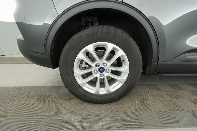 Thumbnail: 2020 Ford Escape - 31