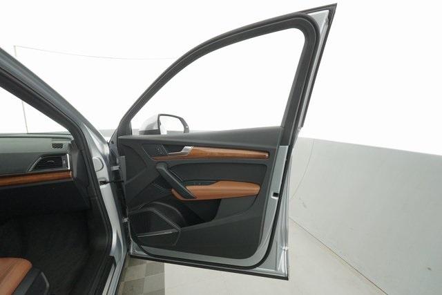 Thumbnail: 2022 Audi Q5 - 20