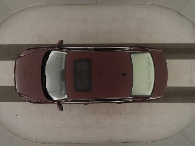Thumbnail: 2013 Volkswagen Passat - 3