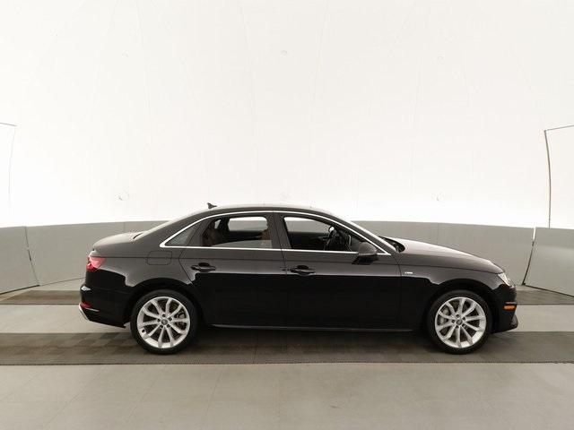 Thumbnail: 2019 Audi A4 - 10