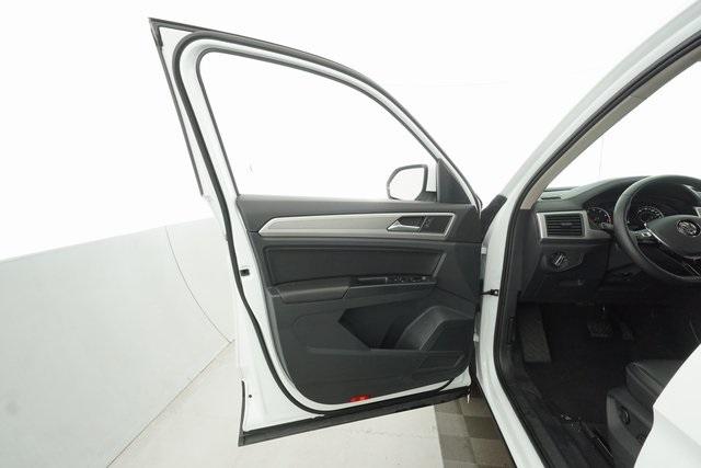 Thumbnail: 2019 Volkswagen Atlas - 10