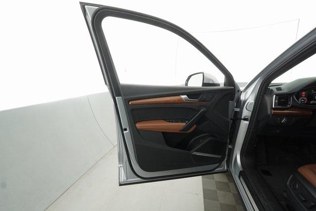 Thumbnail: 2022 Audi Q5 - 14