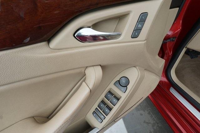 2011 Cadillac CTS Luxury 12