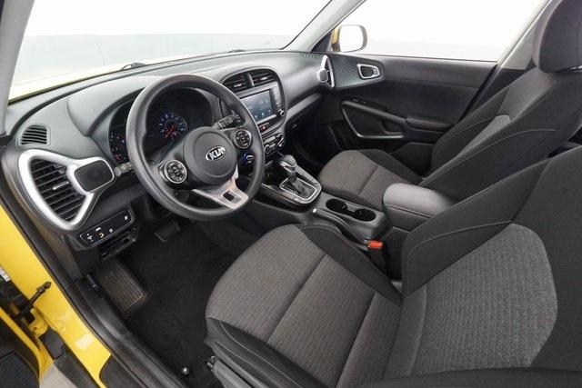 Thumbnail: 2020 Kia Soul - 13