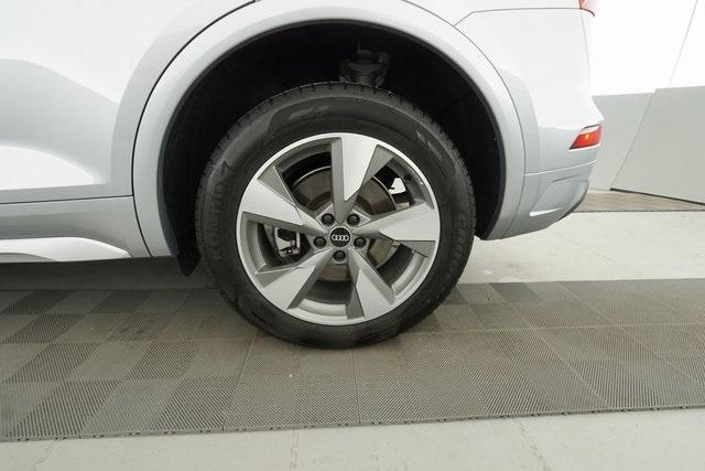 Thumbnail: 2022 Audi Q5 - 34