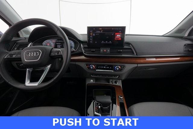 Thumbnail: 2022 Audi Q5 - 6